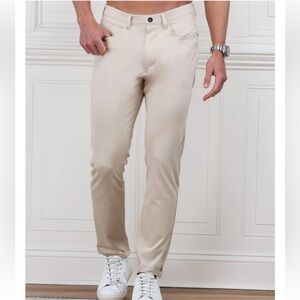 NEW $116 Collars &Co Men's Velocity Cream pull on performance Pants size 34/30